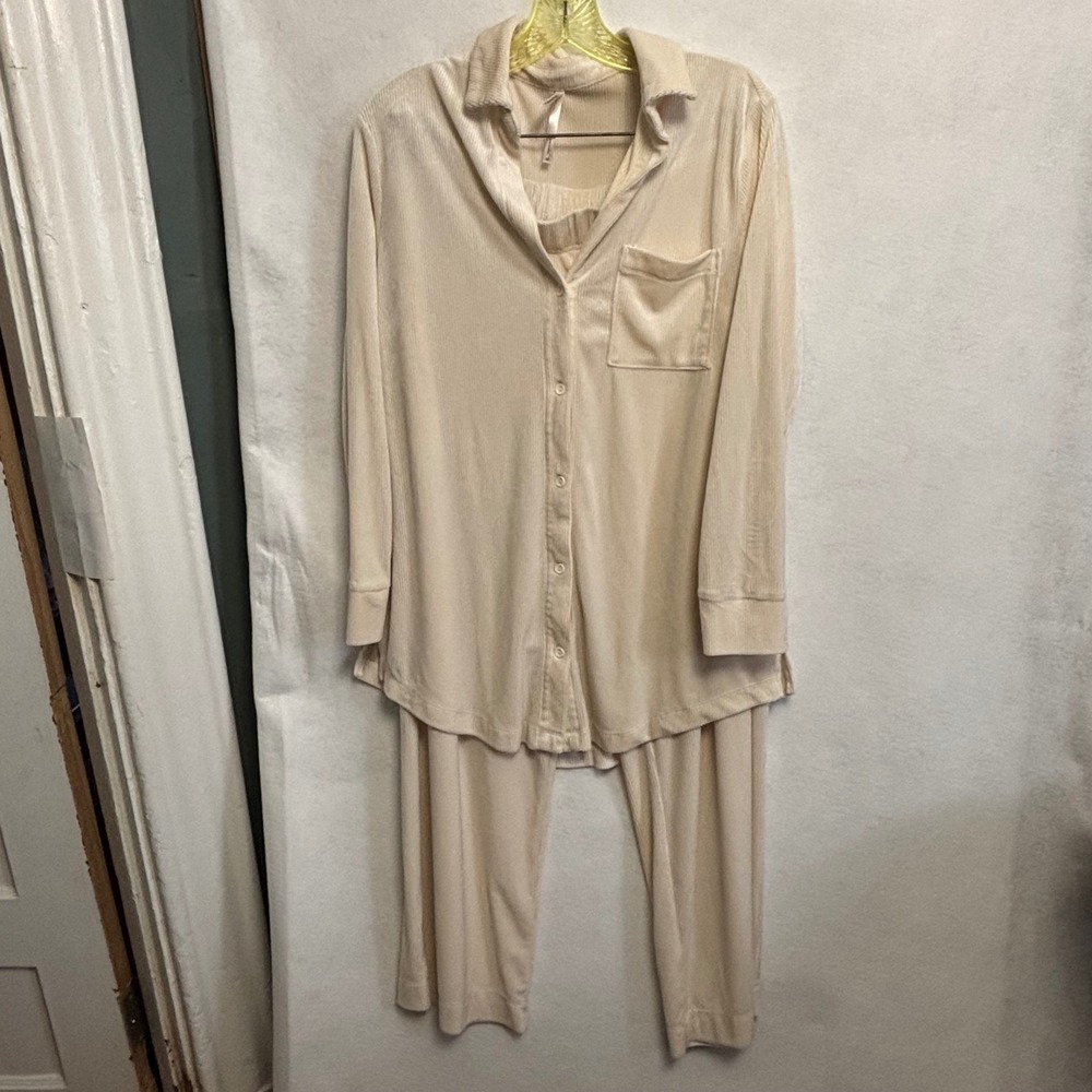 Soma Ribbed Velour Pajama Loungewear Set Cream Medium